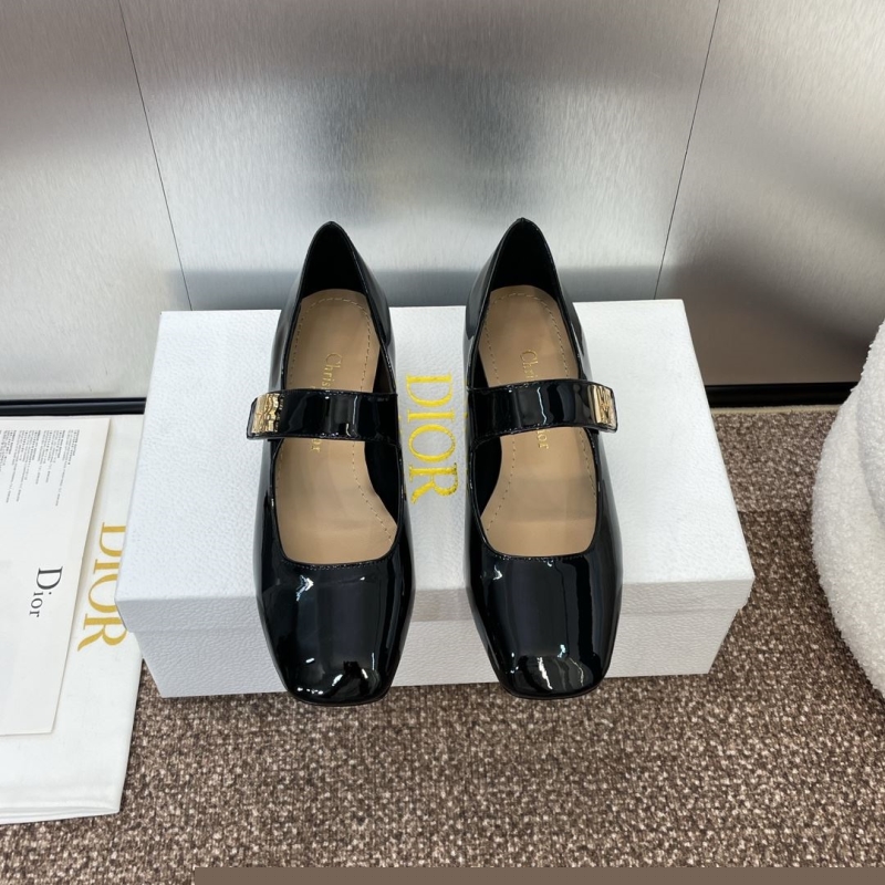 ch**an D*or high heels
